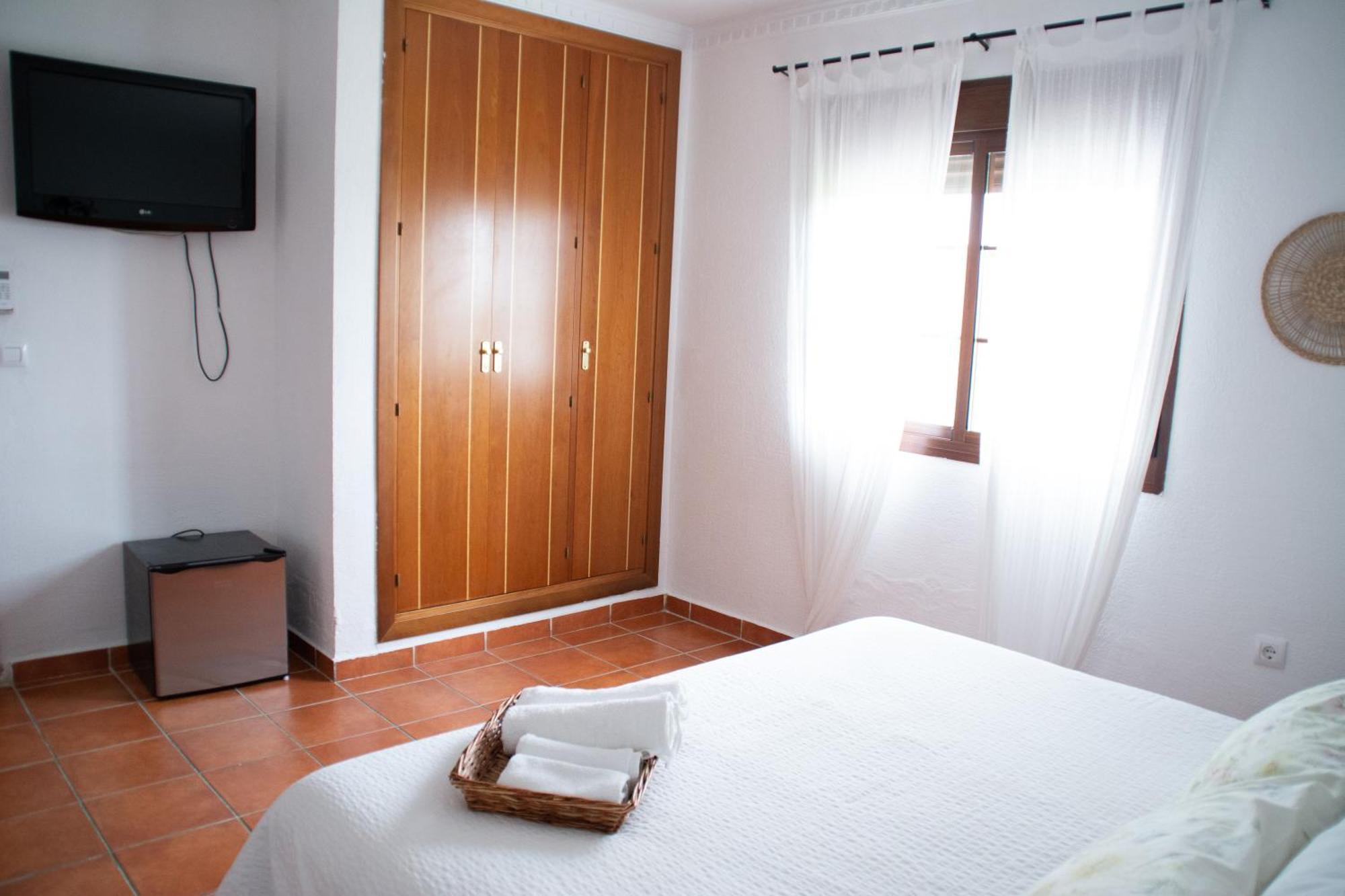 Hostal Rural La Plata Parking Incluido Аркос де ла Фронтера Экстерьер фото