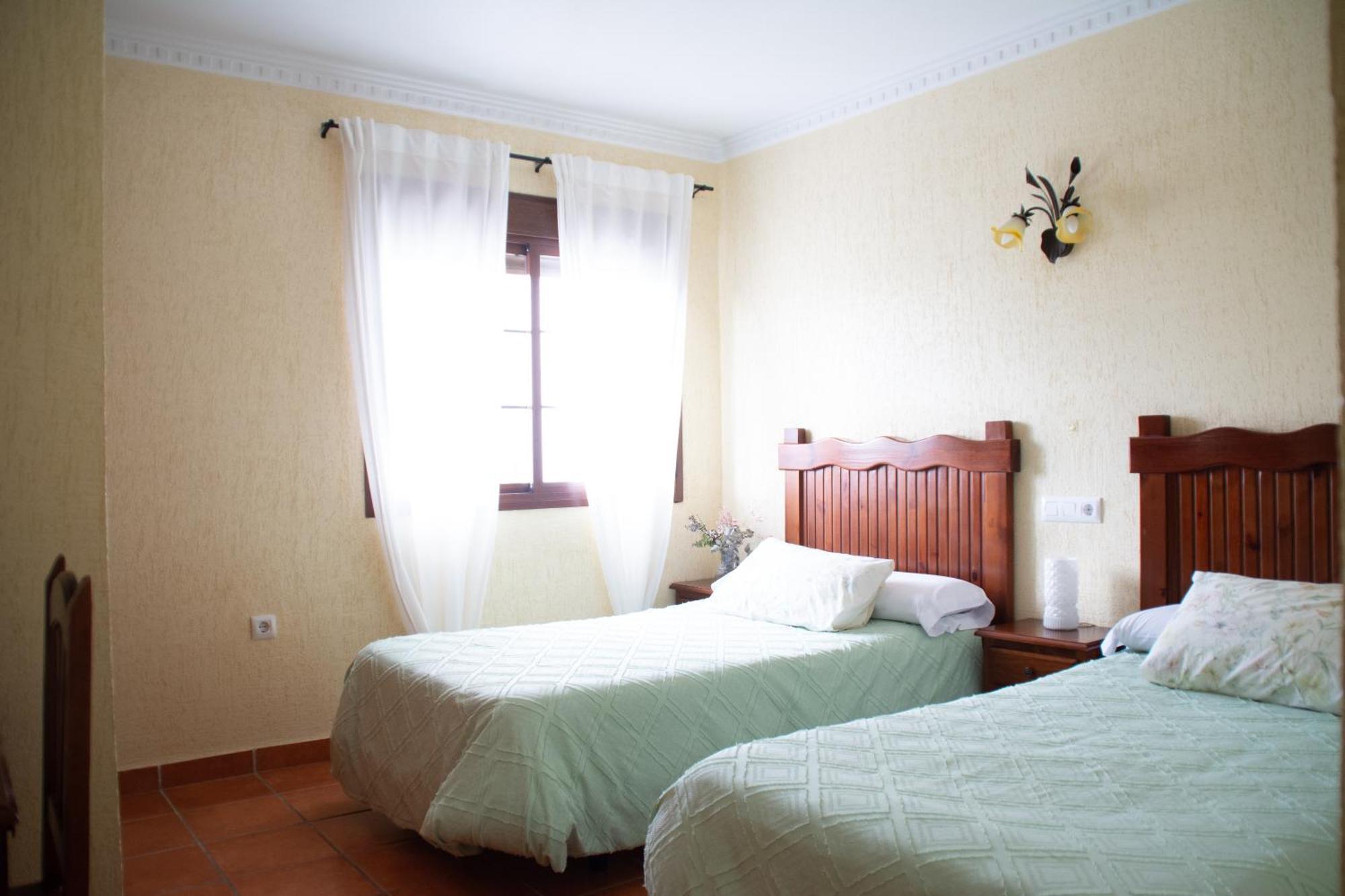 Hostal Rural La Plata Parking Incluido Аркос де ла Фронтера Экстерьер фото