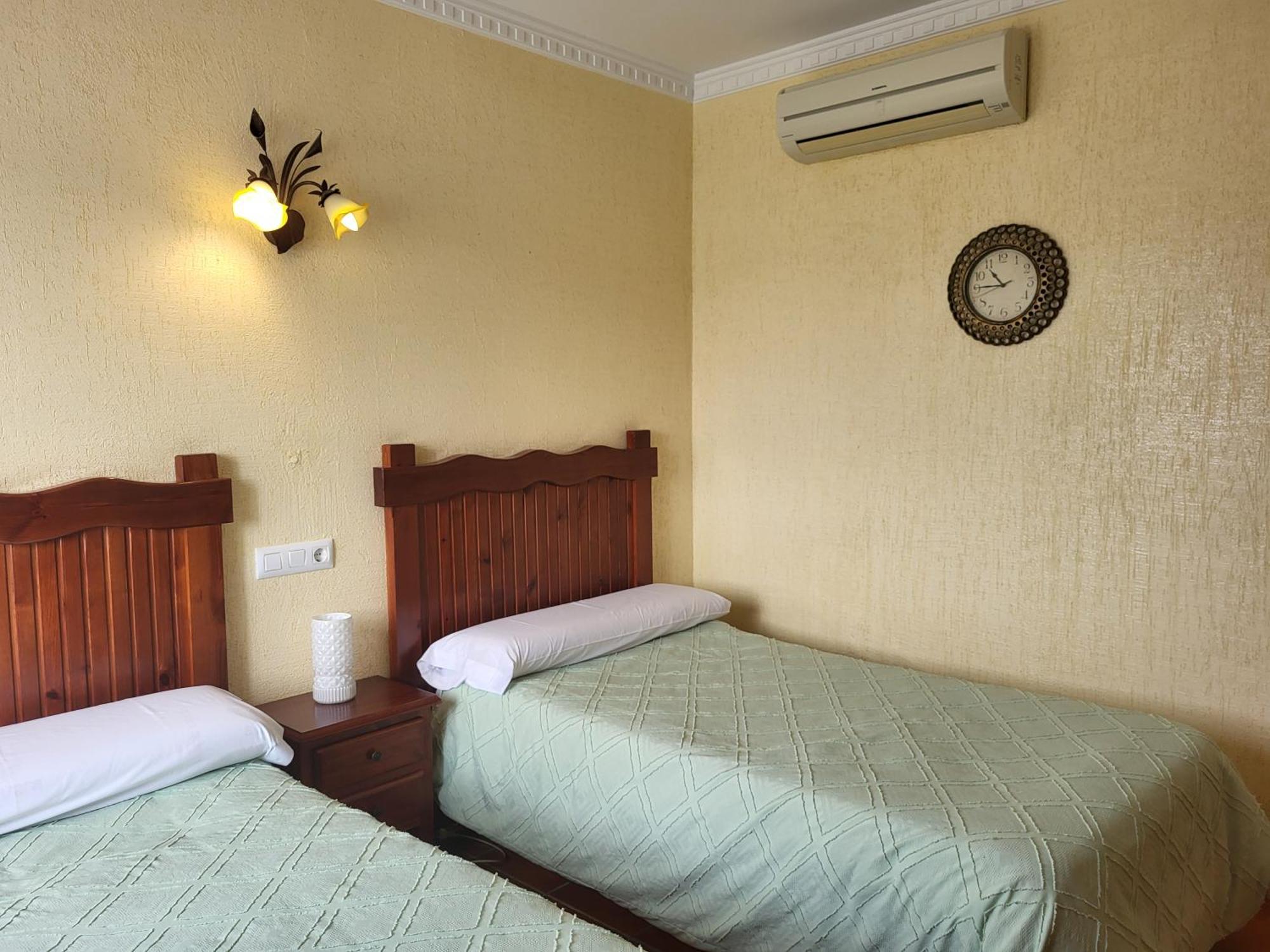 Hostal Rural La Plata Parking Incluido Аркос де ла Фронтера Экстерьер фото